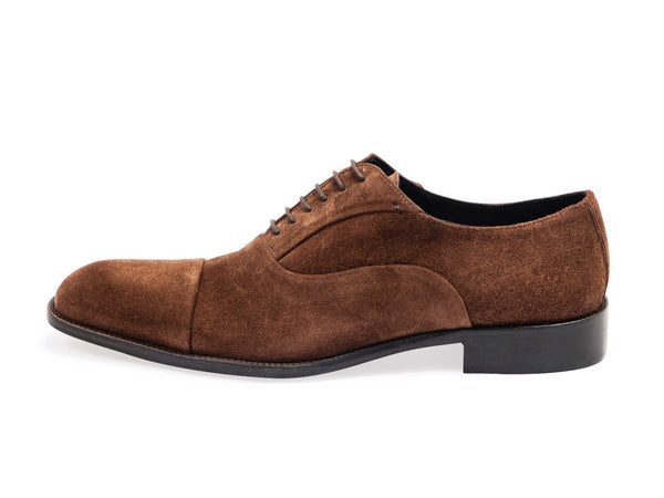 Suede Oxford Brown Shoes. Leather Sole.