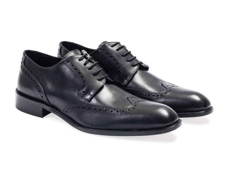 Calfskin Oxford Shoe With Brogue Detailing. Black